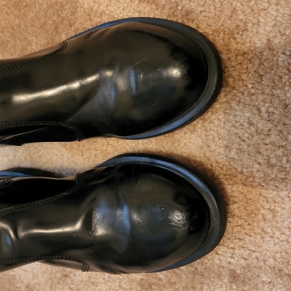 Dr. Martens Flora Chelsea Moto Boots - Picture 2 of 16